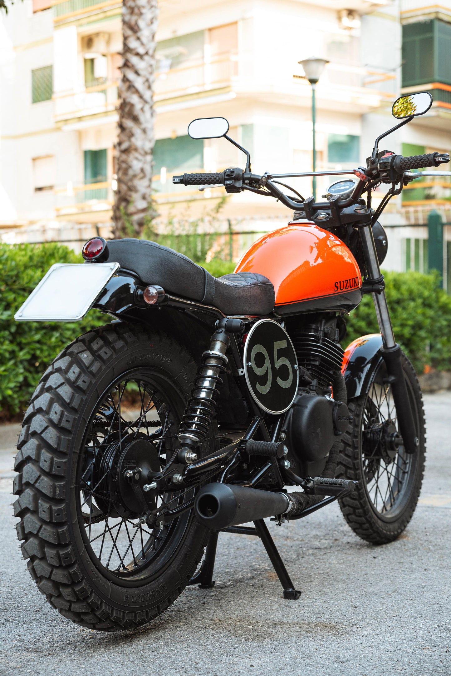 TU 250 SCRAMBLER - SUZUKI