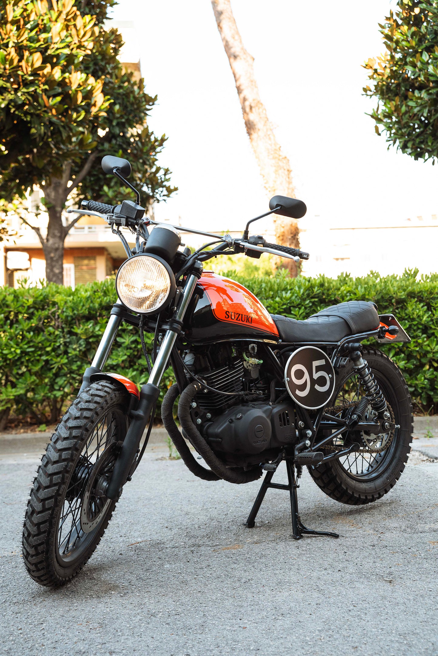 TU 250 SCRAMBLER - SUZUKI