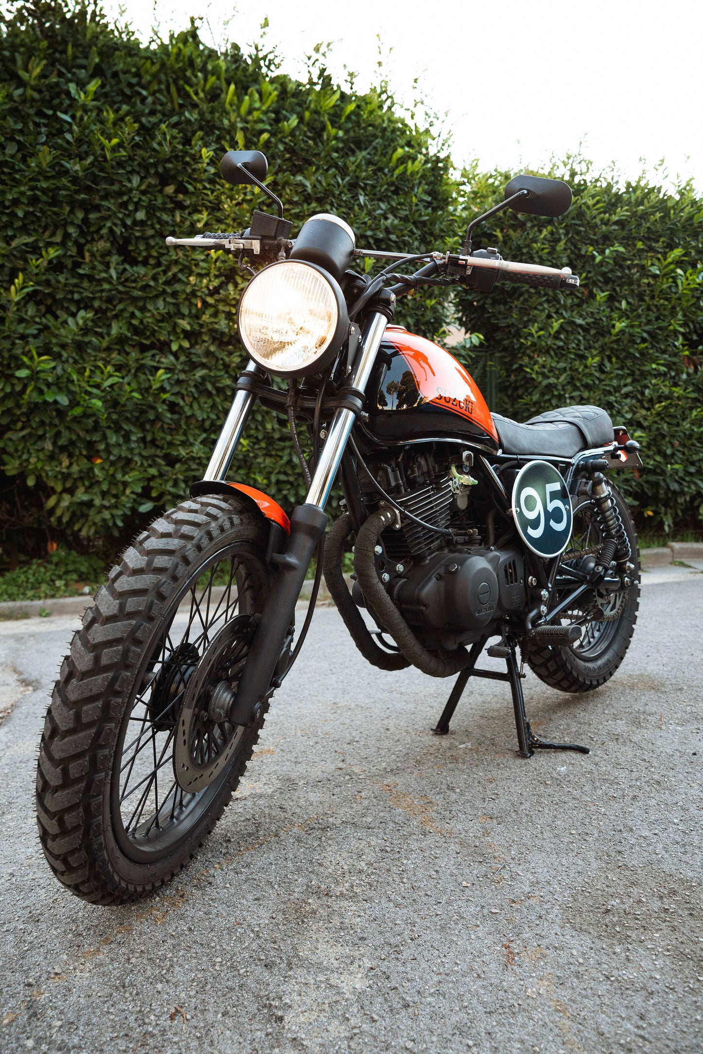 TU 250 SCRAMBLER - SUZUKI